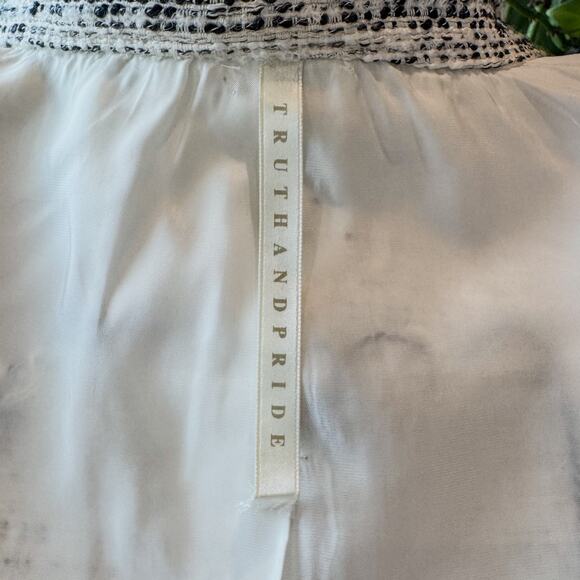 Truth And Pride, Aaron Tweed Vest w/ Black Leather Piping, Women's Medium - Picture 7 of 11